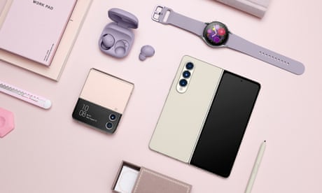 Samsung Z Flip 4 launch: popular hi-tech flip phone gets upgrade
